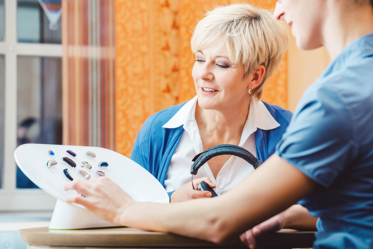 How to Choose the Right Hearing Aid for Any Lifestyle